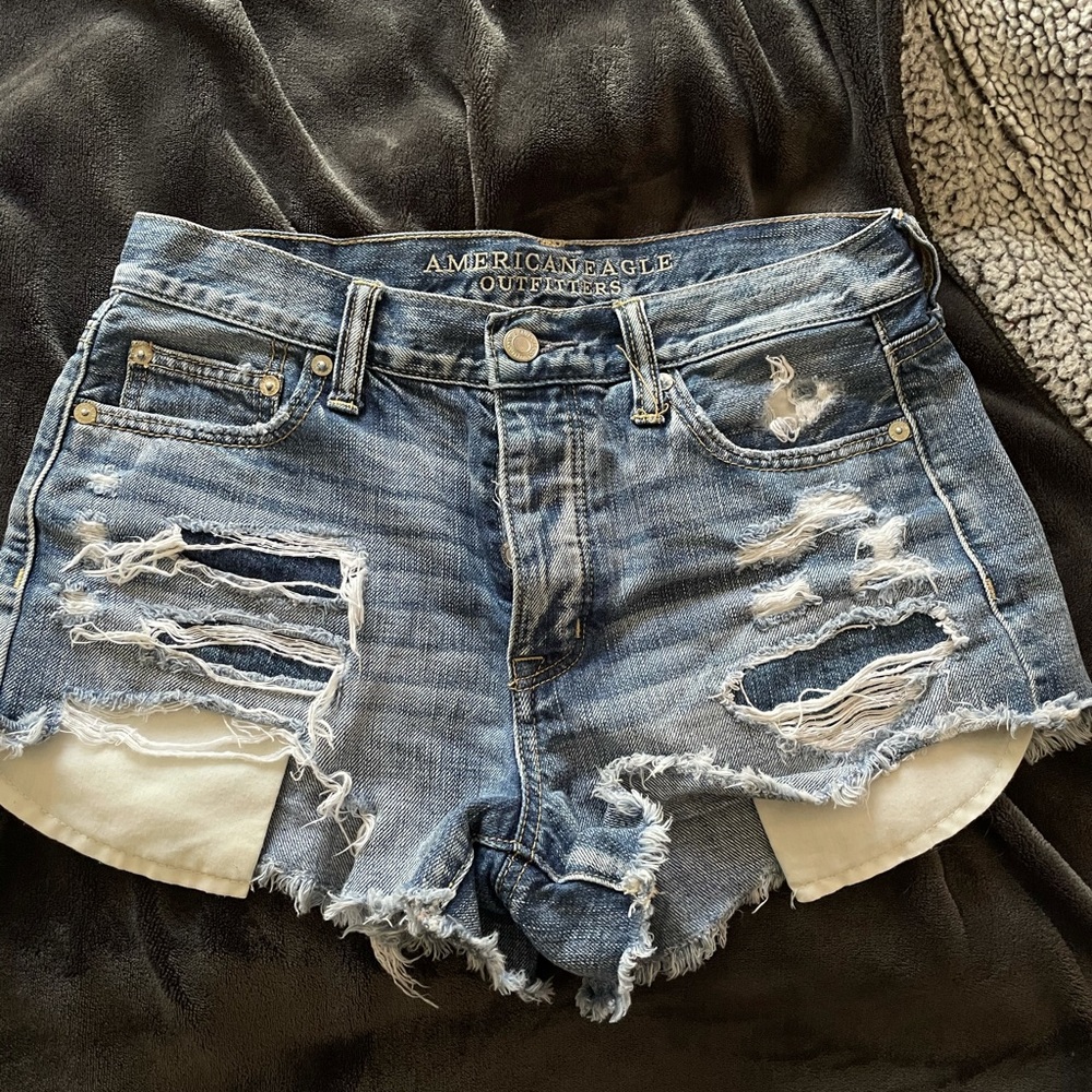AMERICAN EAGLE jean shorts